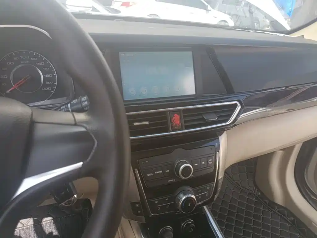 Zotye X5 — миниатюра 13