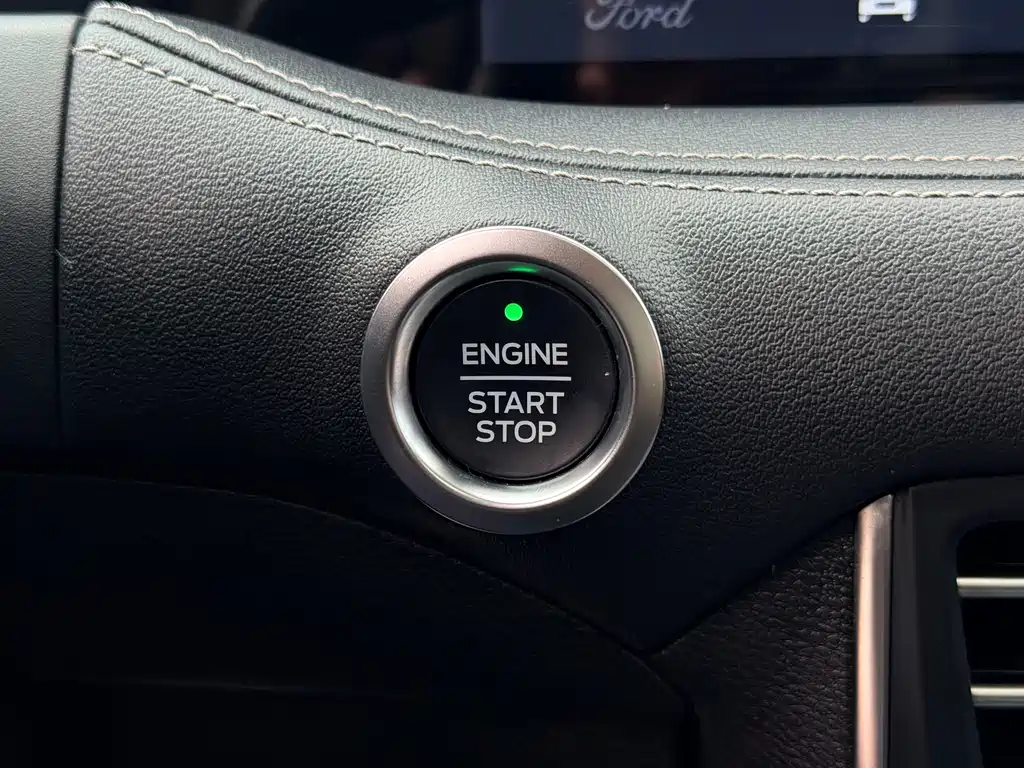 Ford Edge — миниатюра 23