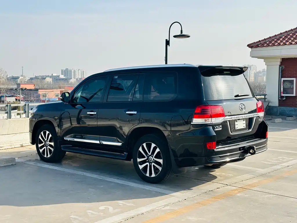 Toyota Land Cruiser 2019 4.0L AT