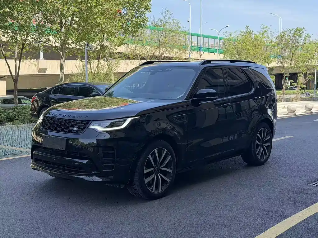Land Rover Discovery 2023