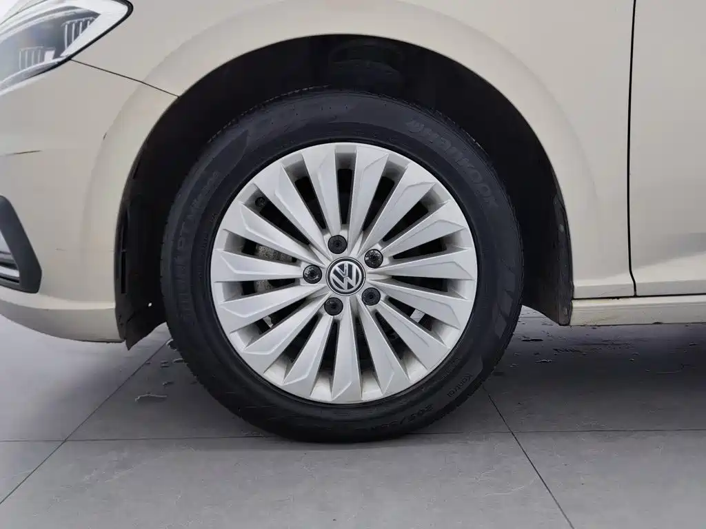 Volkswagen Lavida — миниатюра 17