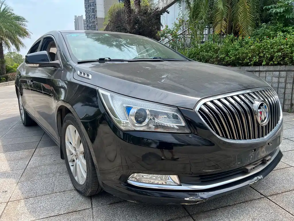 Buick LaCrosse — миниатюра 3