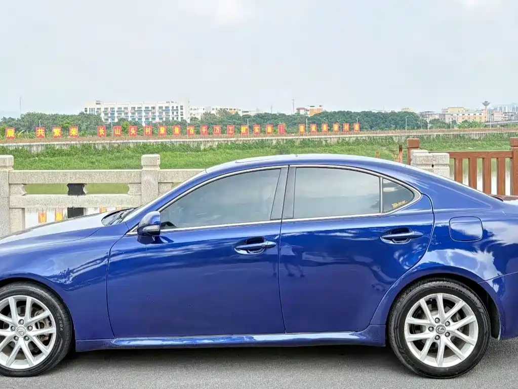 Lexus IS 250 Sport Edition, фото 5
