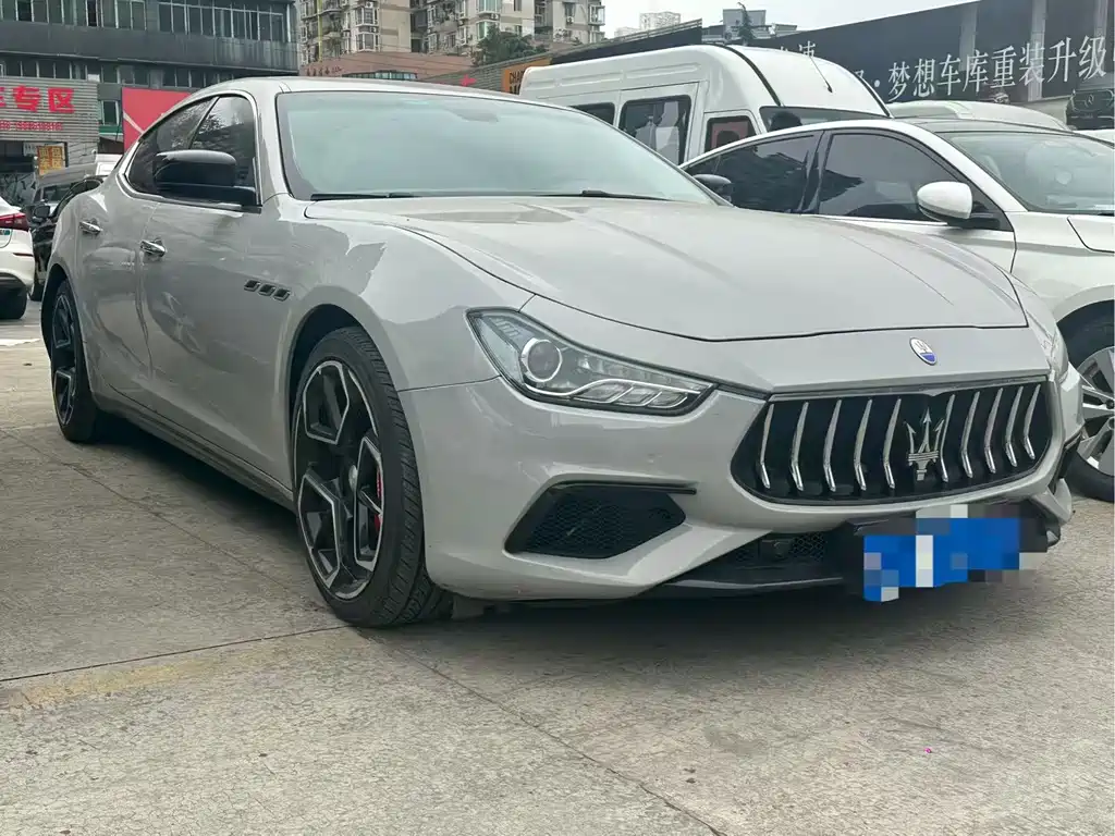 Maserati Ghibli — миниатюра 3