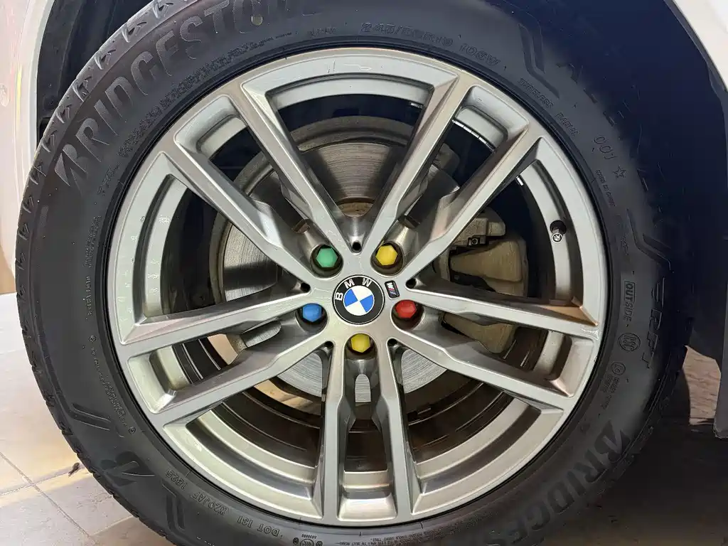 BMW X4 — миниатюра 8