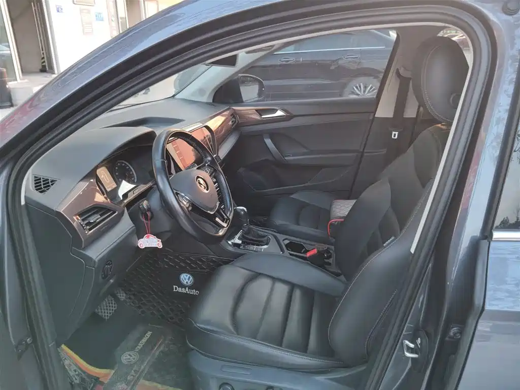 Volkswagen Tharu — миниатюра 4
