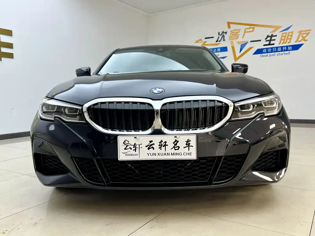 BMW 3 SERIES