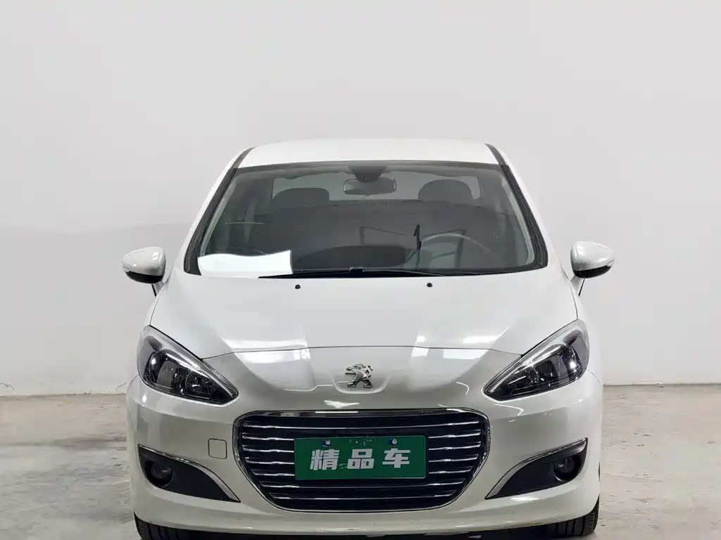 Peugeot 308 — миниатюра 2
