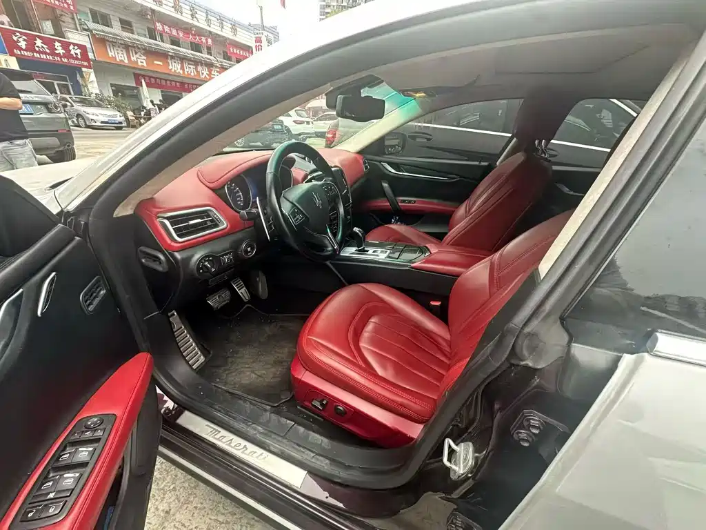 Maserati Ghibli — миниатюра 4