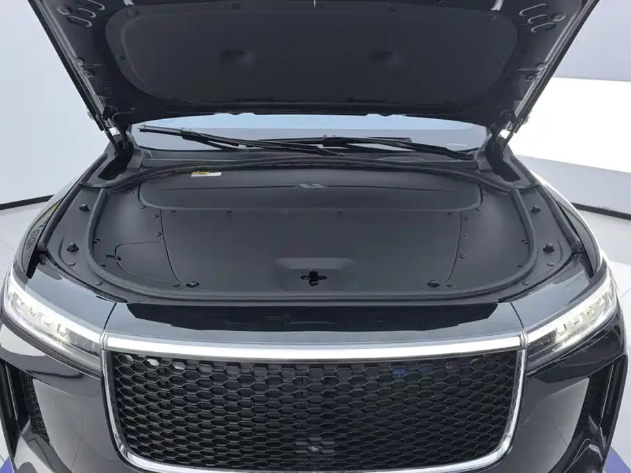 Li Auto Li ONE — миниатюра 10
