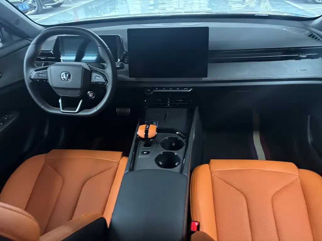 Changan UNI-V — миниатюра 10