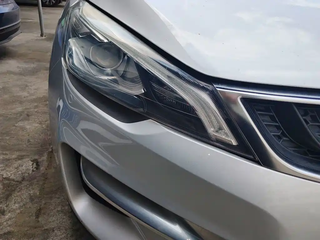 Geely Emgrand GS — миниатюра 7