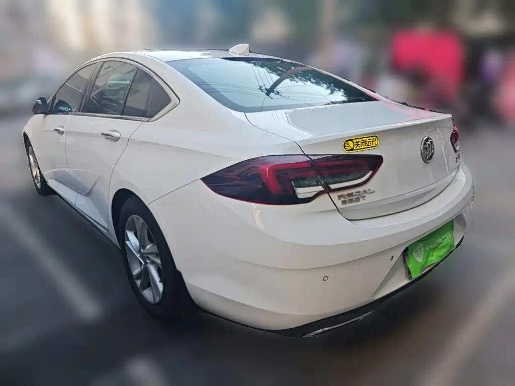 Buick Regal — миниатюра 4