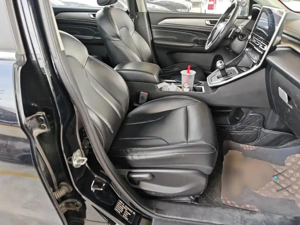Haval M6 — миниатюра 25