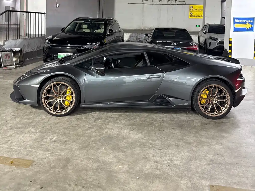 Lamborghini Huracán — миниатюра 3