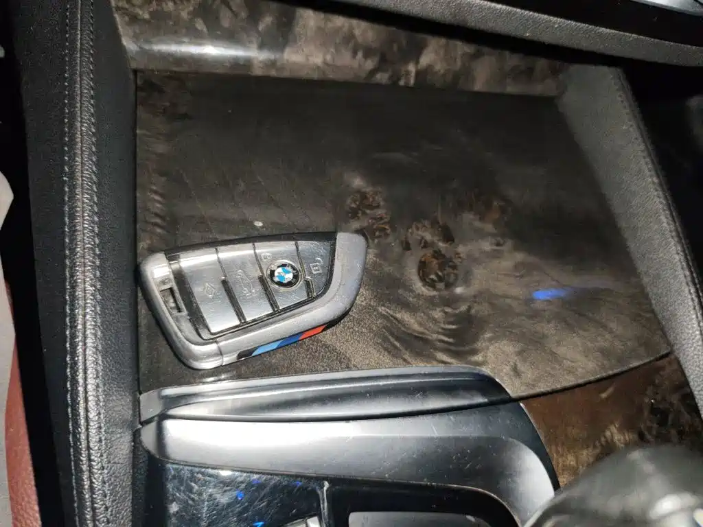 BMW 5 Series — миниатюра 12