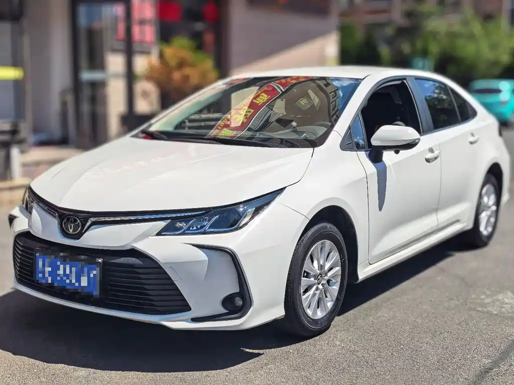 Купить Toyota Corolla