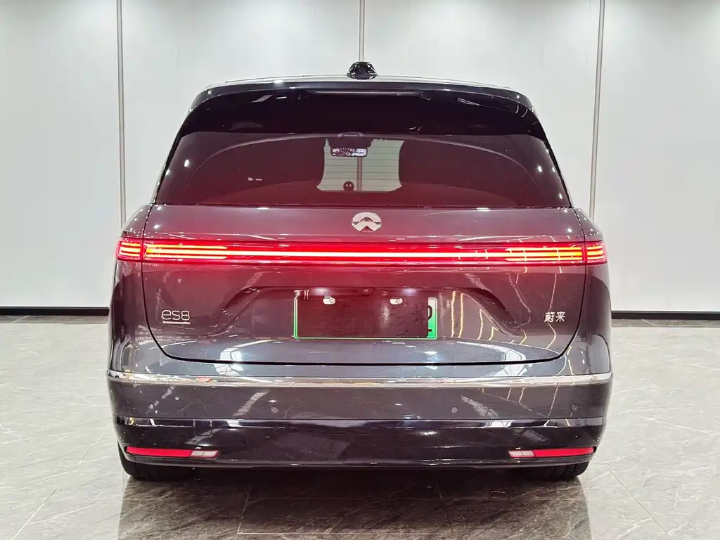NIO ES8 2026 мест Executive