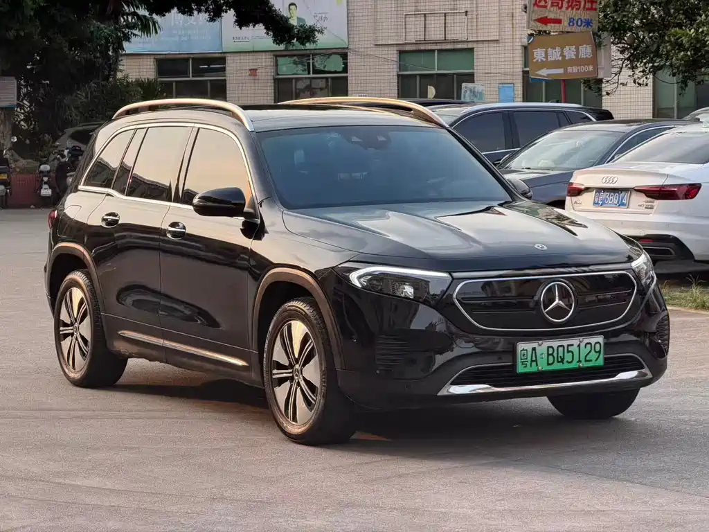 Mercedes-Benz EQB — миниатюра 3