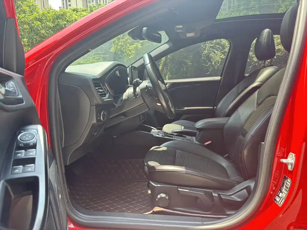 Ford Focus — миниатюра 10