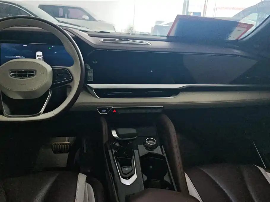 GEELY AUTOMOBILE XINGYUE L