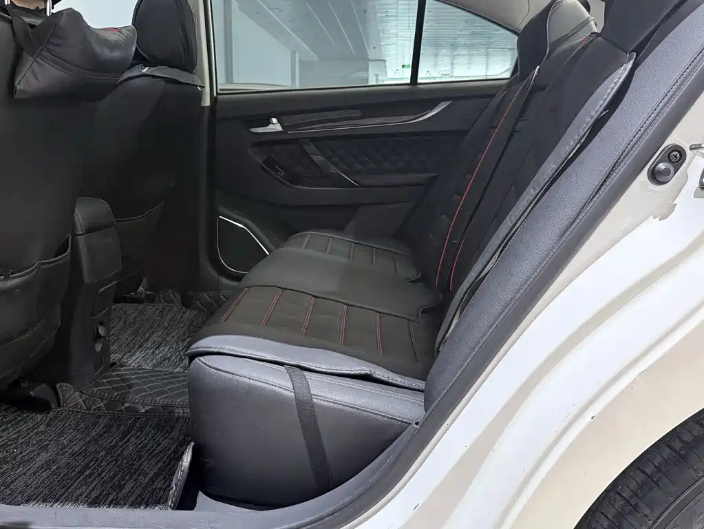 Zotye Zotye Z500 — миниатюра 12