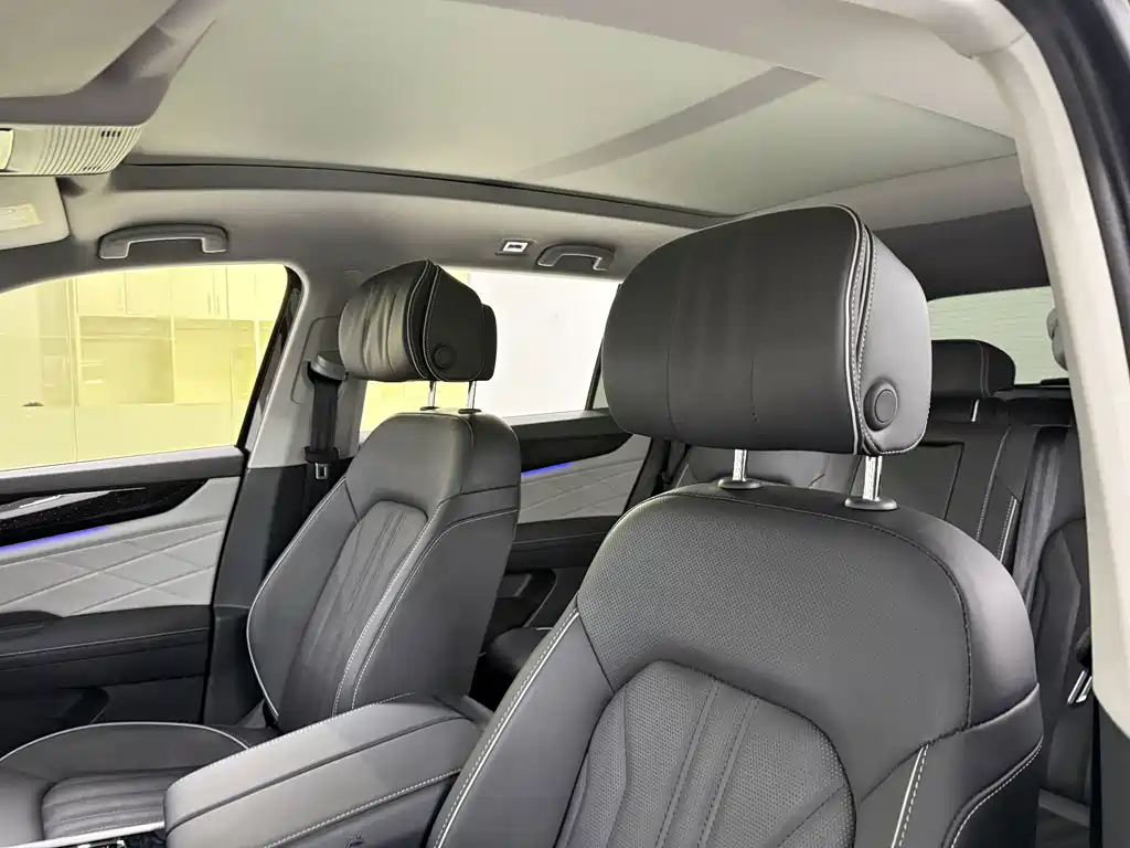 Volkswagen Teramont — миниатюра 12
