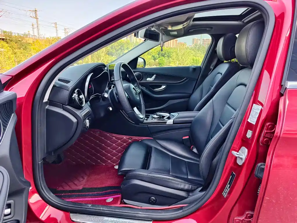 Mercedes-Benz C-Class — миниатюра 3