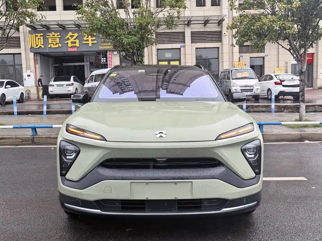 NIO ES6 — миниатюра 2