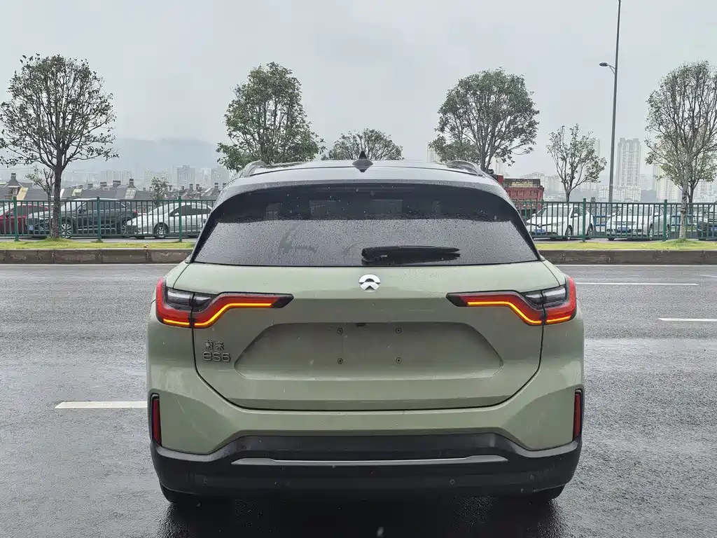 NIO ES6 — миниатюра 12