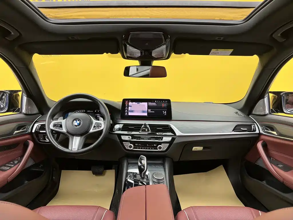 BMW 5 Series — миниатюра 44