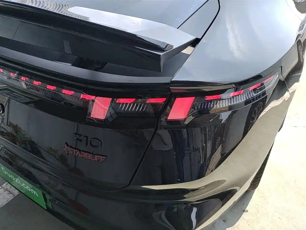 Lynk & Co Z10 2024 STARBUFF 95kWh 766km
