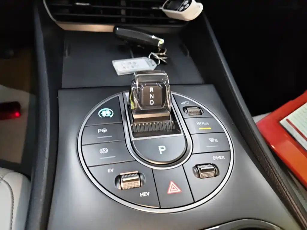 BYD Seal 05 DM-i — миниатюра 14