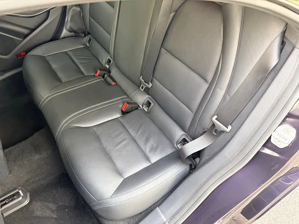 Mercedes-Benz CLA (Import) — миниатюра 16