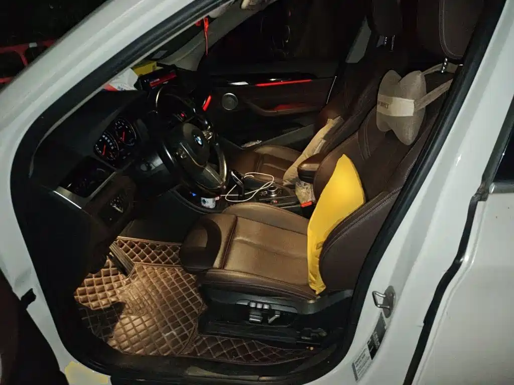 BMW X1 — миниатюра 18