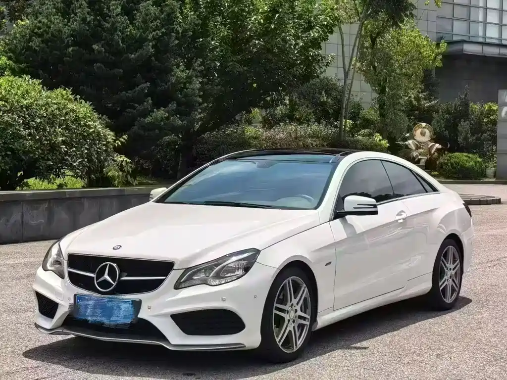 Mercedes-Benz E-Class (Import) — миниатюра 2