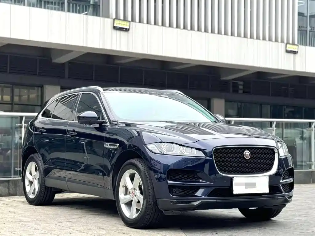 JAGUAR F PACE