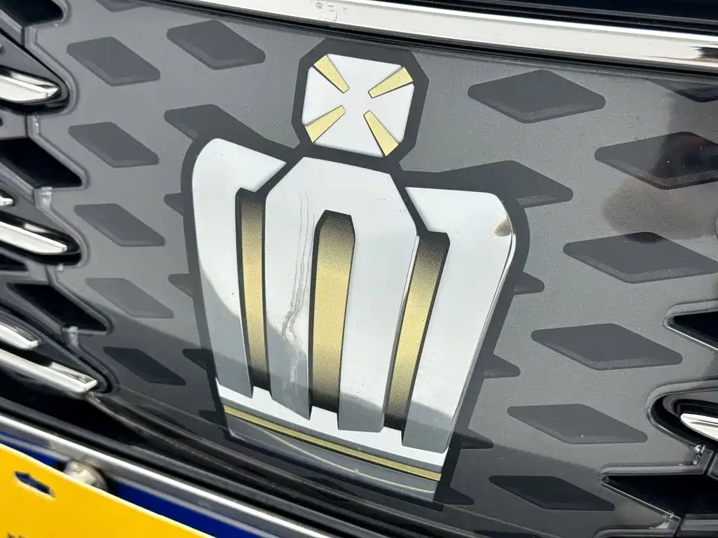 Toyota Crown — миниатюра 23