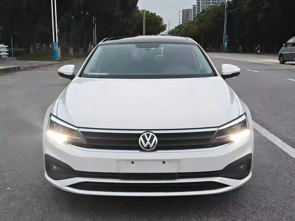 Volkswagen Lamando — миниатюра 2