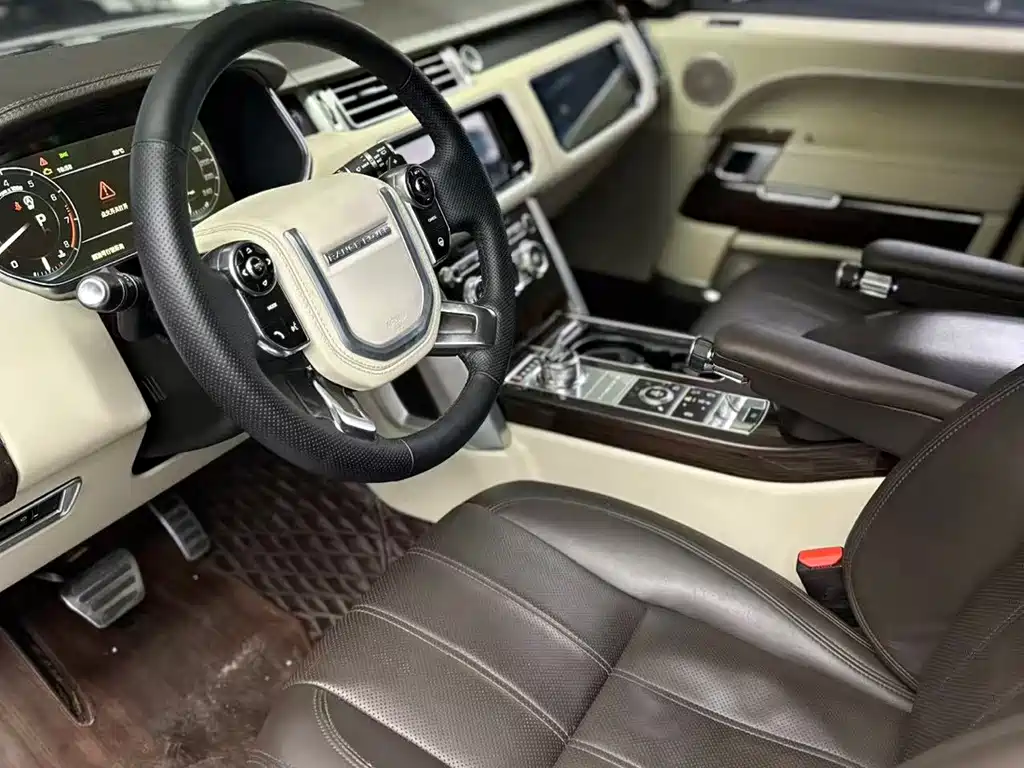 Land Rover Range Rover — миниатюра 4
