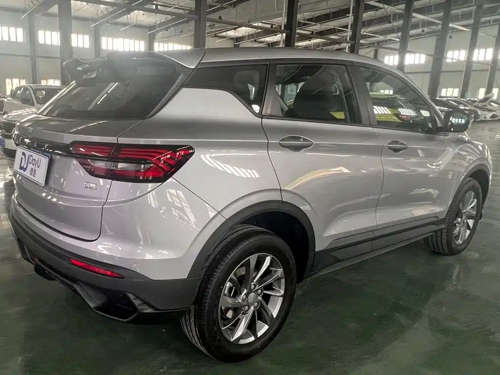Geely Binyue — миниатюра 4