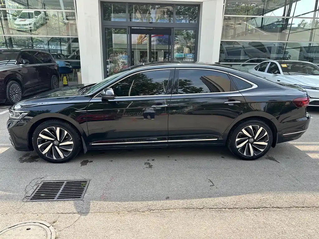 Volkswagen Passat — миниатюра 2