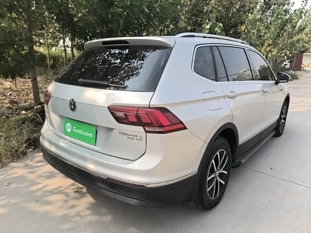 Volkswagen Tiguan L — миниатюра 7