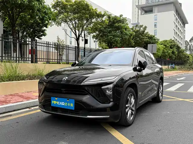 NIO NIO ES6 2022