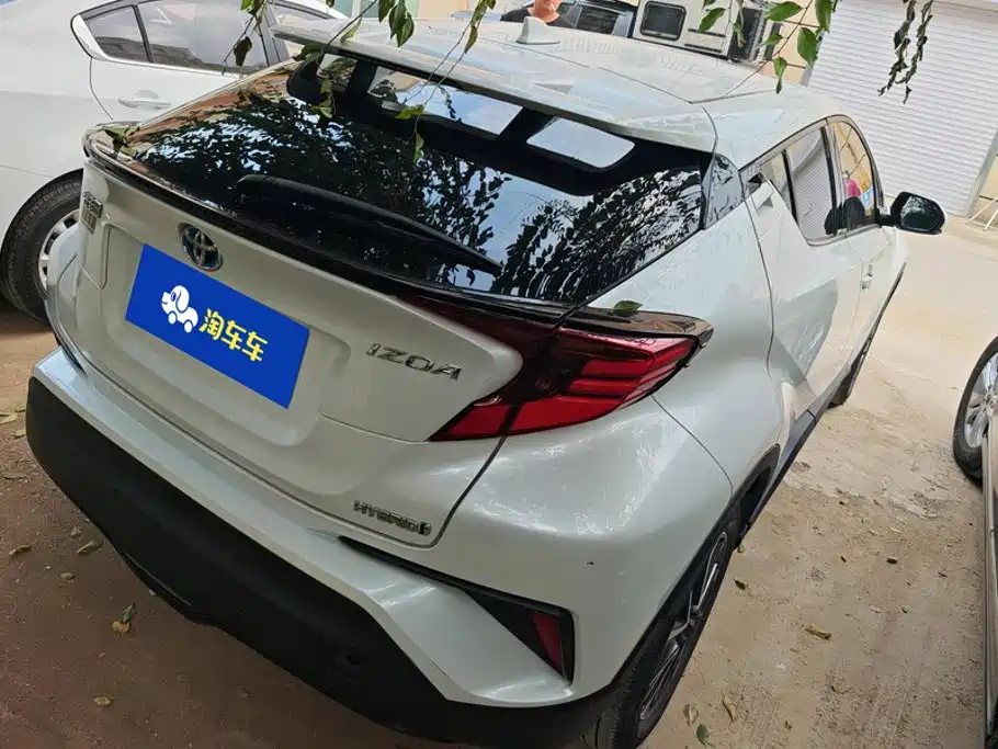 Toyota IZOA — миниатюра 3
