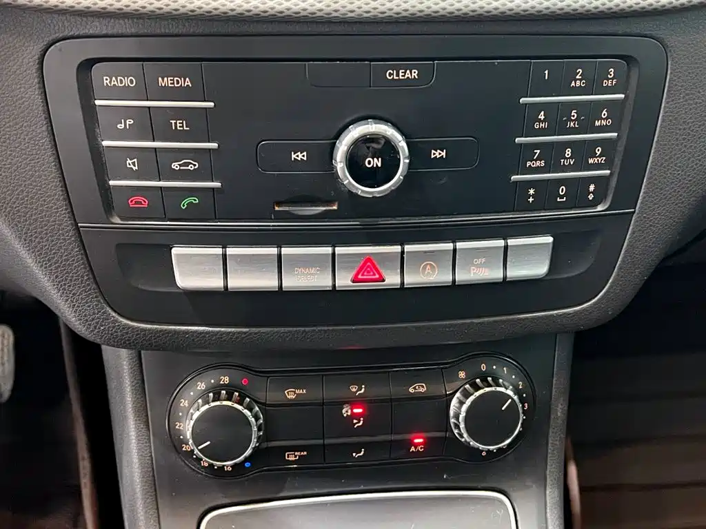 Mercedes-Benz B-Class — миниатюра 9