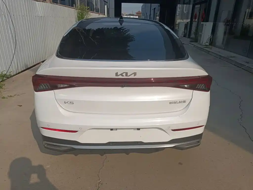 Kia K5 — миниатюра 6