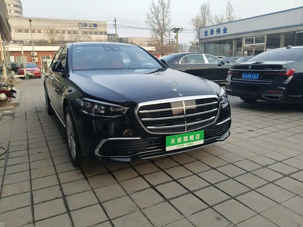 MERCEDES-BENZ S CLASS
