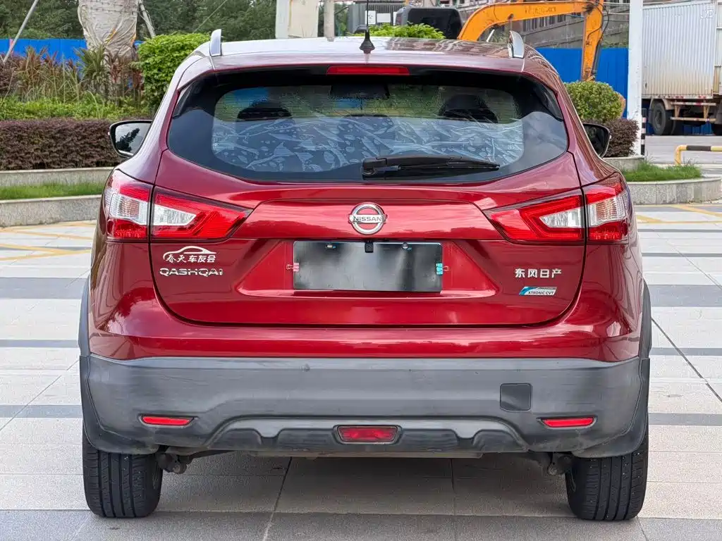 Nissan Qashqai — миниатюра 8