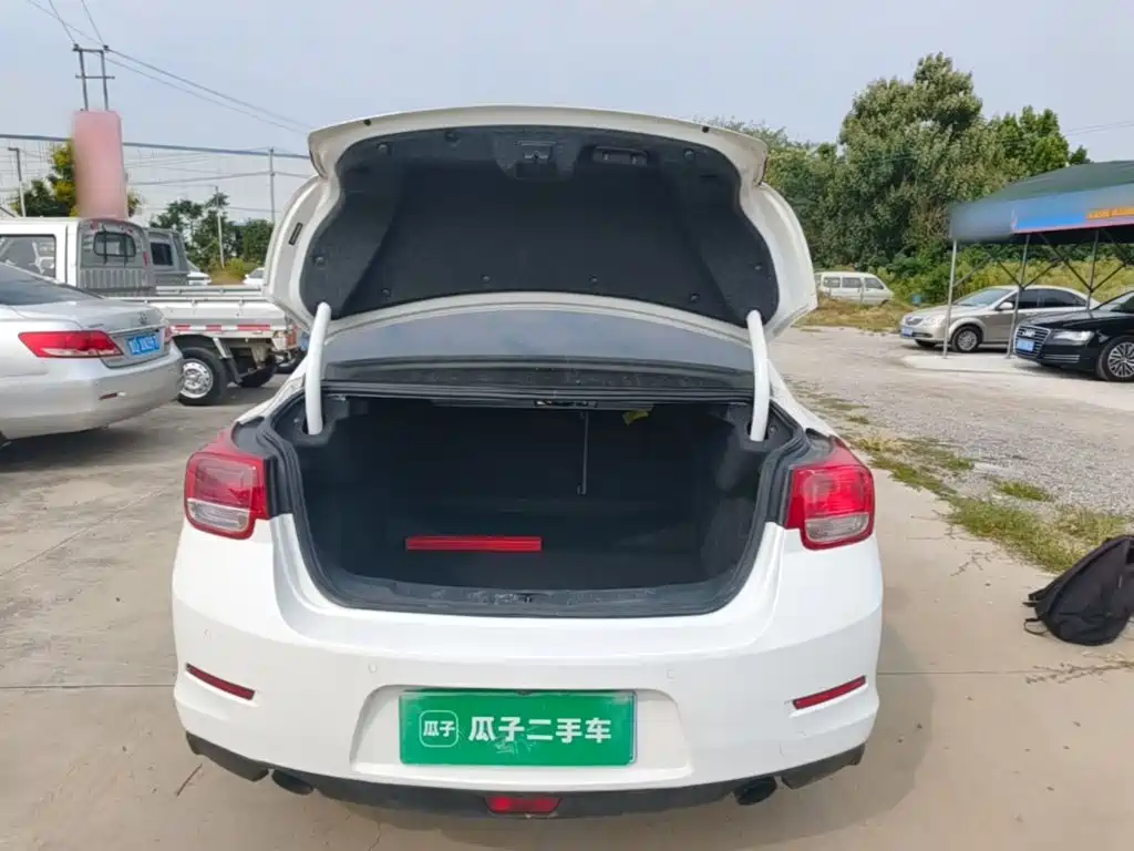 Chevrolet Malibu — миниатюра 19